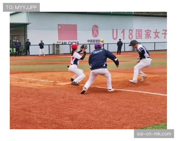 大学棒球：范德堡大学9-2击败阿肯色，保持赛季开季20连胜纪录